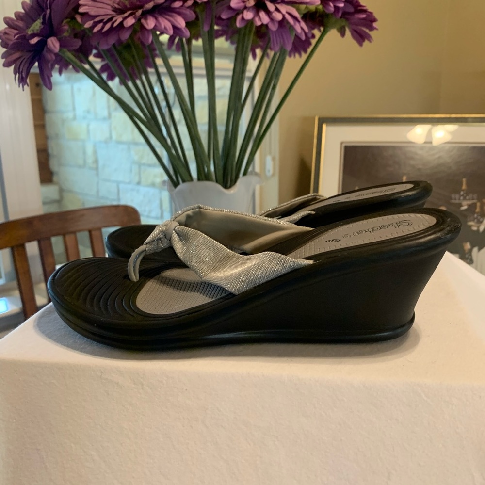 Sketchers Cali Wedge Silver Sandals